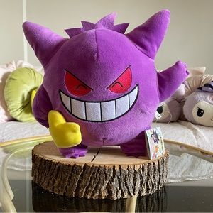Pokémon Gengar with yellow heart plush